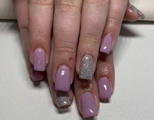 Acrylic nails with sparkle accent