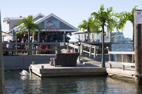 Tipsy Seagull Dockside Pub