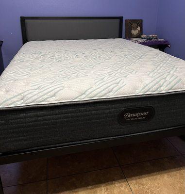 Delivery was so quick and love the mattress!