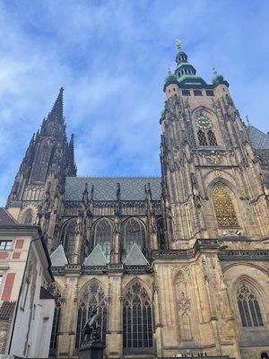 Travel to Prague with our vacation packages