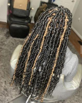 Distressed locs