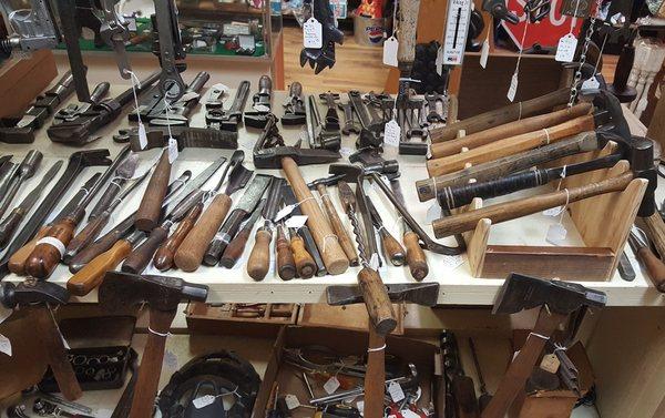 Never seen anything like this, all tools are in splendid condition.