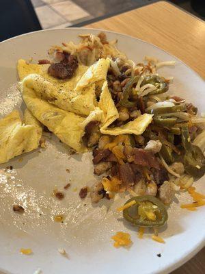 Farmhouse Omelette Breakfast made wrong and the cook refused to remake it when he put jalapeños on it!