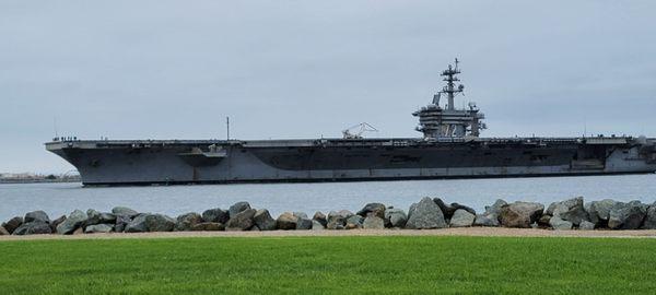 USS Abraham Lincoln