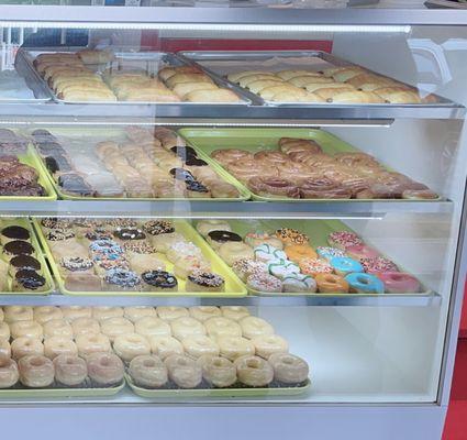 Tasty cream donut in Baton Rouge  on 1097 S Flannery Rd Baton Rouge, La