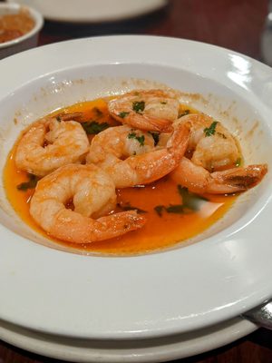 Gambas al ajillo! So good, it comes with texas toast like bread to sop up the sauce!!!