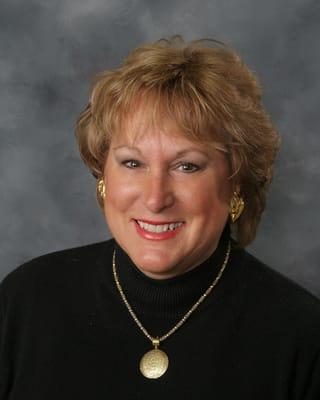 Shirley Kappa, Long & Foster Realtor