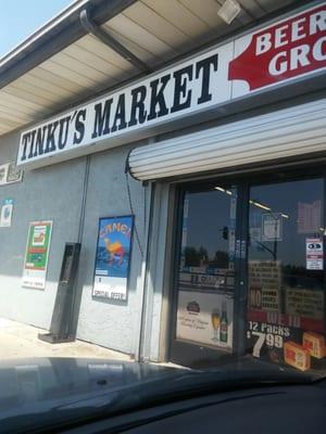 Front door- its always very clean around the building and they keep the parking lot really clean as well