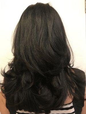 Fun voluminous blowout.