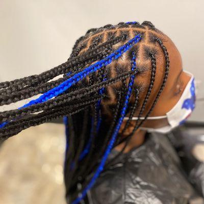 Knotless box braids