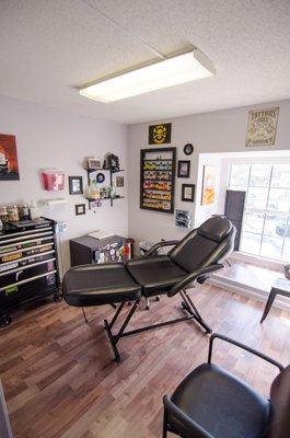 Clean professional tattoo studio in Sarasota