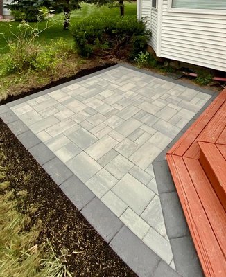 Small patio paver install