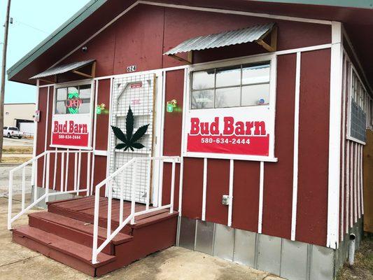 Bud Barn DISCOUNT DISPENSARY