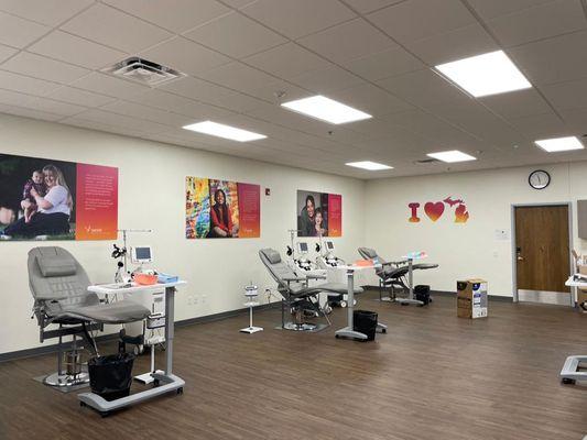 Versiti Blood Center, Farmington Hills Donor Center, Interior