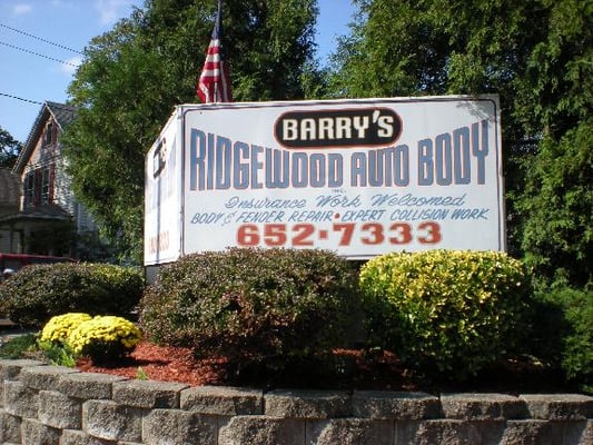 Barry's Ridgewood Auto Body Inc