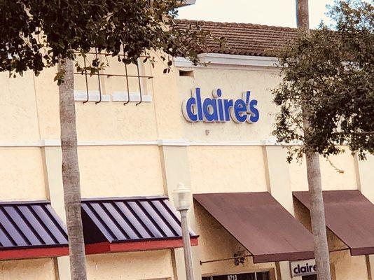 Claire's