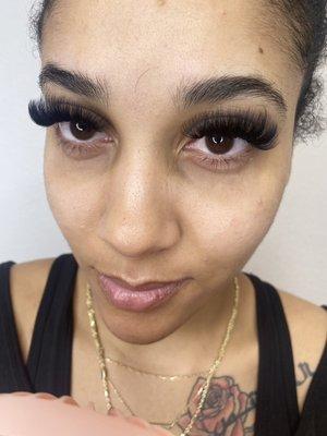 Volume set of lashes