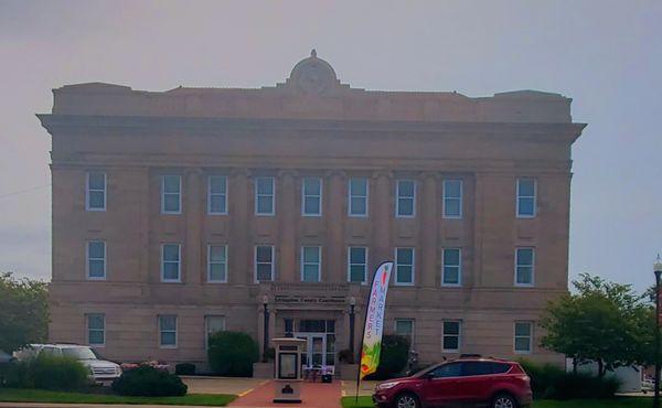 Livingston County Courthouse