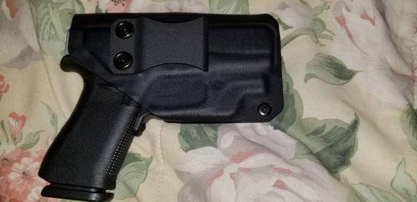 New custom holster for G43x with Crimson Trace green