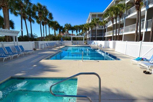 Pool and Jacuzzi off your back porch!