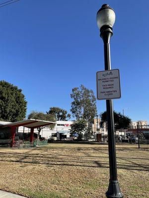 Face masks required, park amenities closed