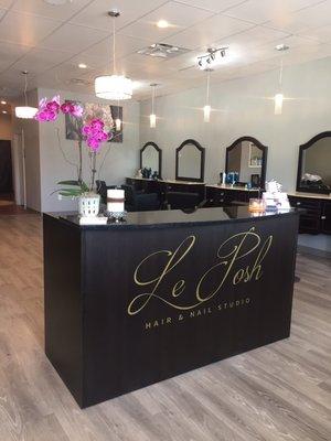 le posh hair and nail studio