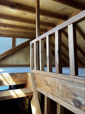 Very small loft above the kitchen....my kids said NO WAY! This loft makes the ceiling in the kitchen very low!!!