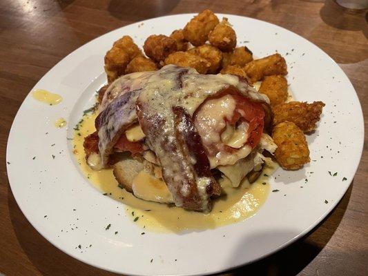 Kentucky Hot Brown with tater tots