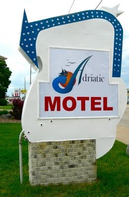 Adriatic Motel - HWY 35 Street Sign