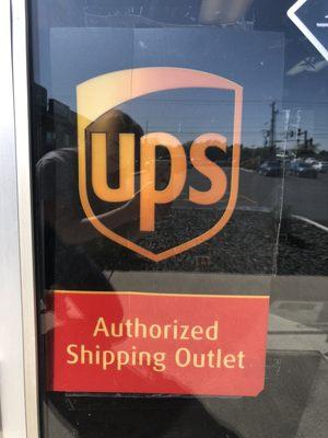 UPS Authorized Shipping Outlet