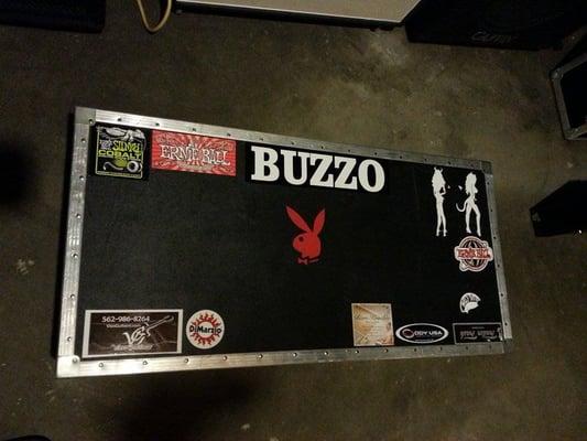 Awesome sticker from Buzzo !