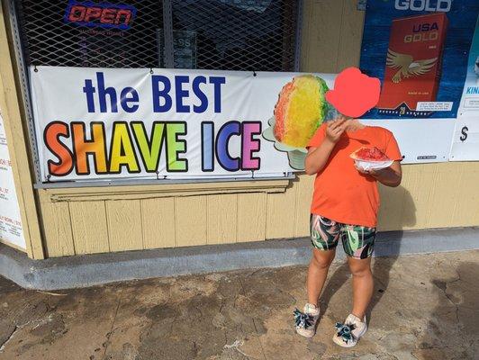 Confirmed. It is the best shave ice. We parked on the sidewalk against the store wall.