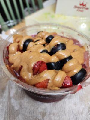 PB Swizzle smoothie bowl