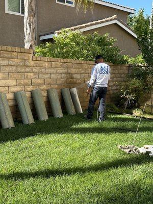 Luis cleaning the filter