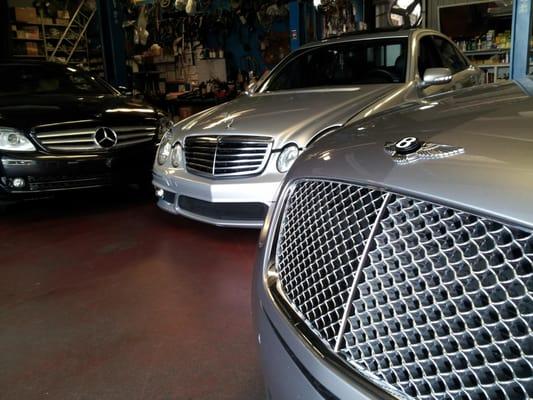 We Love Big Engines. Mercedes CL 550, Mercedes E63, and Bently Continental GT