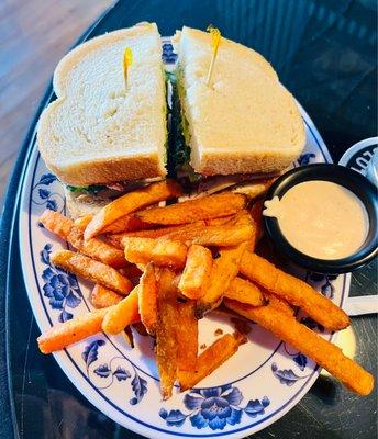 Turkey Sandwich on sourdough with sweet potato fries and chipotle sauce