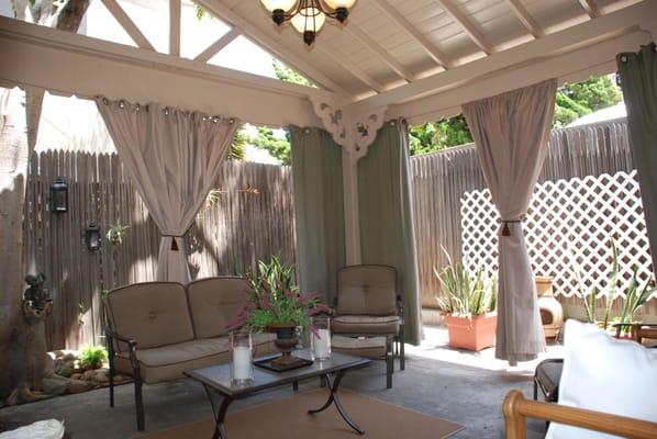 Garden patio for relaxation and Spa Parties!