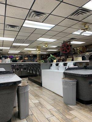 Antique decor is appreciated ! No sterile looking and feeling plain laundromat here!