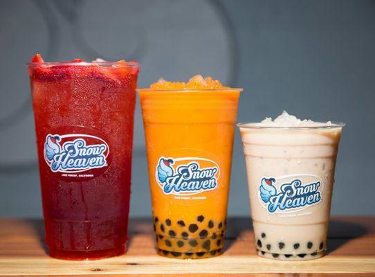 Strawberry Mango green tea, Thai Tea with boba, Milk Tea with boba