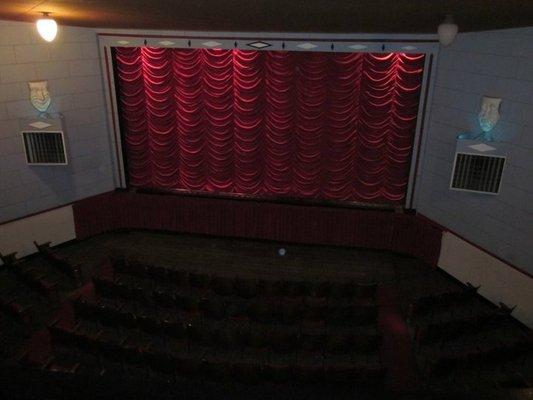 Austrian Fold Red Curtain