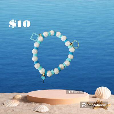 Get this beautiful beaches vibes bracelets