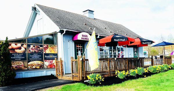 Serving hand crafted Boars Head sandwiches, and made fresh daily New York style bagels and cream cheese.