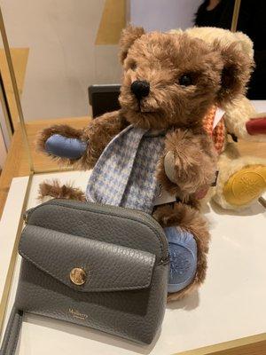 This pouch and bear are just both too cute. The pouch is new item with other colors but this store only carries the grey