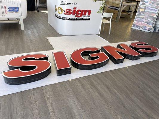 HD Signs 
17401 Beach Blvd Huntington Beach CA 92647
(714) 858-8704