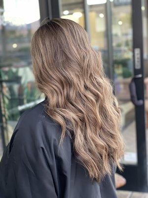 Honey balayage