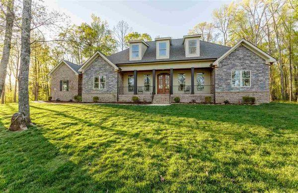 New Custom Home at #2 South Bluff Trail (note home is now SOLD)