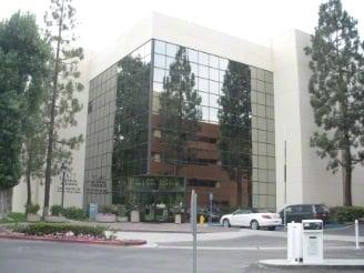 Exterior of the 7677 Building OC Chiro is in.