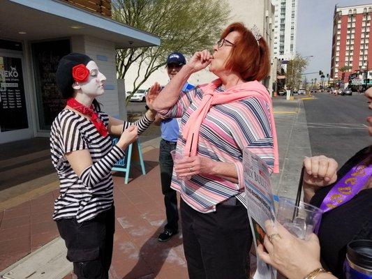 Smoking weed with Mimi the Mime!