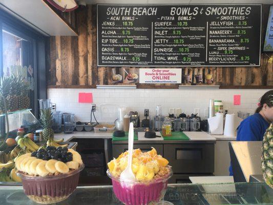 Açaí and Piraeus bowls