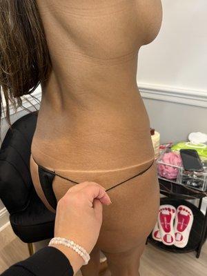 Signature glow spray tan